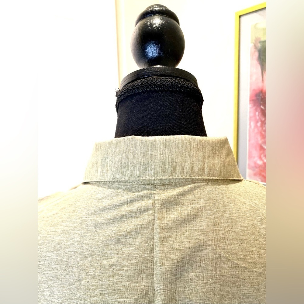 Misslook poly-cotton putty color shirt v-neck & collar/ Pockets & buttons
NWOT - Picture 10 of 11